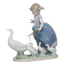 Lladró Figurine: 5503 Hurry now