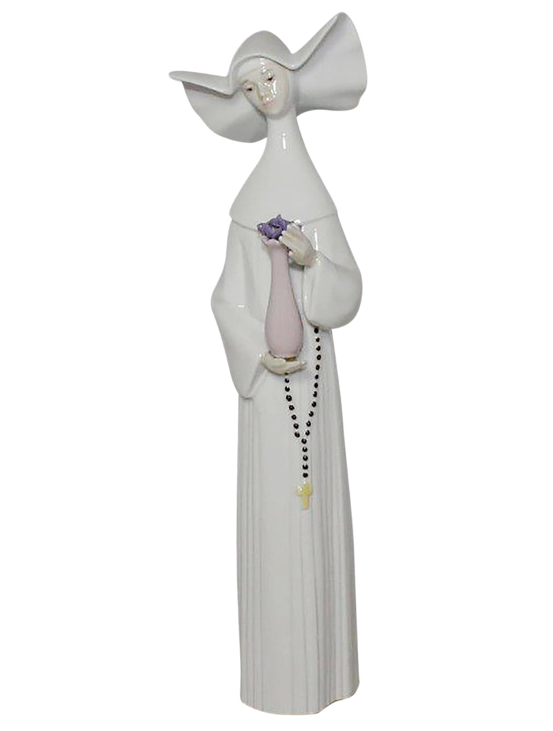 Lladró Figurine: 5550.3 Serene Moment