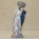 Lladró Figurine: 5555 Let's Make Up