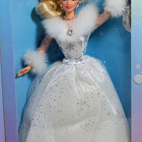 barbie winter dress 2002 Winter's Reflection Doll With cuffs and collar Colour: LILAC Chrome Hearts T-Bar Mini Colour:BLUSH PINK
