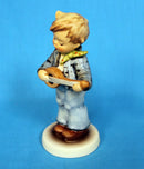 Hummel Figurine: Little Troubadour - 558