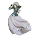 Lladró Figurine: 5588 Blustery Day