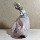 Lladró Figurine: 5588 Blustery Day