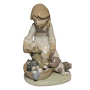 Lladró Figurine: 5595 Joy in a Basket