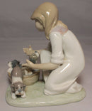 Lladró Figurine: 5595 Joy in a Basket