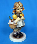 Hummel Figurine: Little Visitor - 563/0