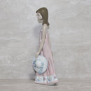 Lladró Figurine: 5647 Sarah