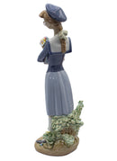 Lladró Figurine: 5708 My First Class