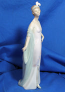 Lladró Figurine: 5787 Sophisticate