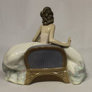 Lladró Figurine: 5859 At the Ball