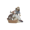 Lladró Figurine: 5921 Take Your Medicine
