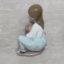 Lladró Figurine: 5990 Thoughtful Caress