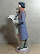 Lladró Figurine: 6128 Christmas Melodies