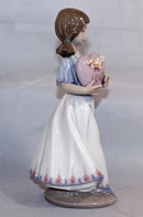 Lladró Figurine: 6155 European Love
