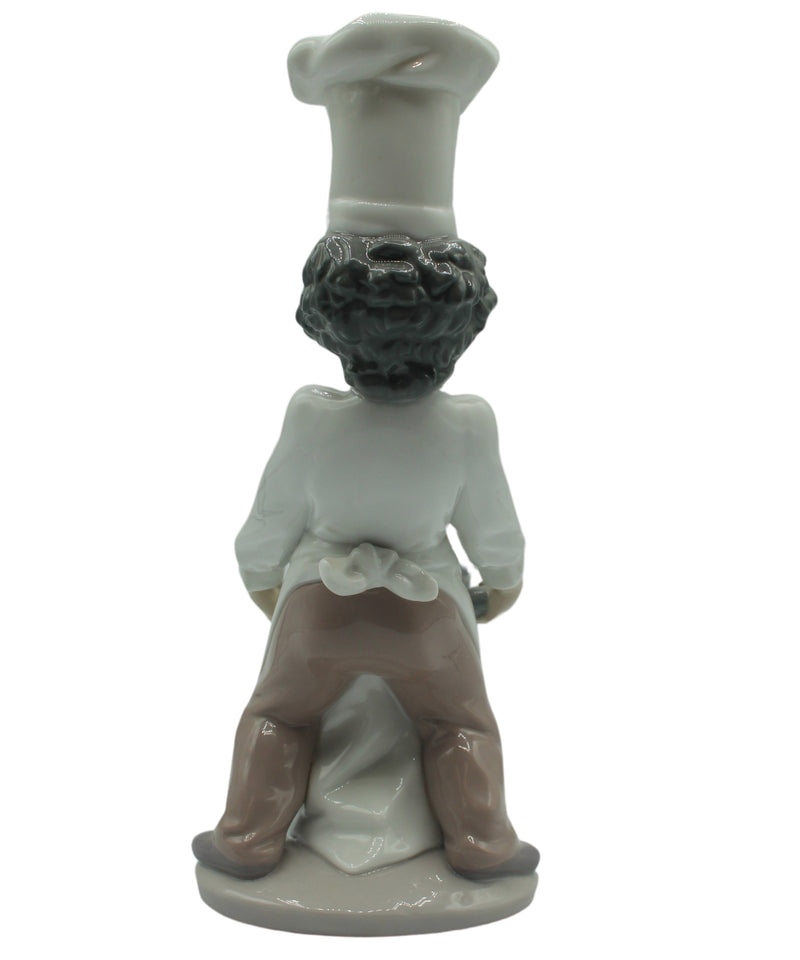 Lladró Figurine: 6234 The Great Chef