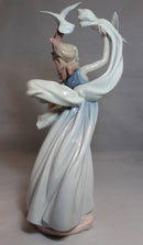 Lladró Figurine: 6570 New Horizons