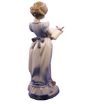 Lladró Figurine: 6584 Sunday Prayer