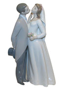 Lladró Figurine: 6620 A Kiss to Remember
