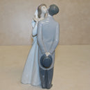 Lladró Figurine: 6620 A Kiss to Remember