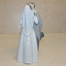 Lladró Figurine: 6620 A Kiss to Remember