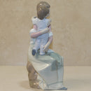 Lladró Figurine: 6634 A Mother's Love