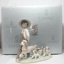 Lladró Figurine: 6828 My Little Explorers