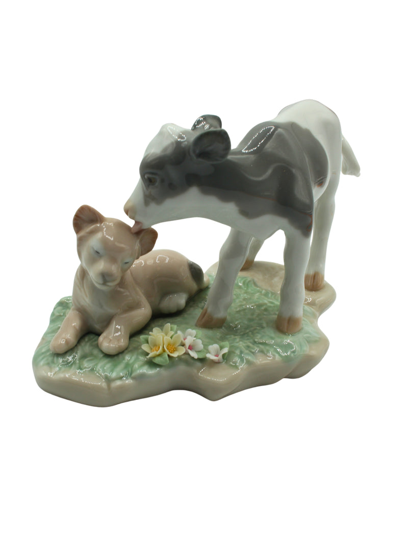 Lladró Figurine: 6927 And the Calf and the Young Lion
