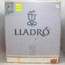 Lladró Figurine: 7560 Sleeping Beauty
