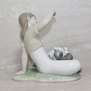 Lladró Figurine: 7711 Playtime with Petals