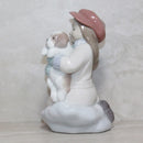 Lladró Figurine: 8265 I'll Keep you Warm
