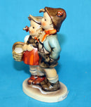 Hummel Figurine: Surprise - 94/3/0