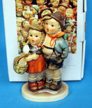Hummel Figurine: Surprise - 94/3/0