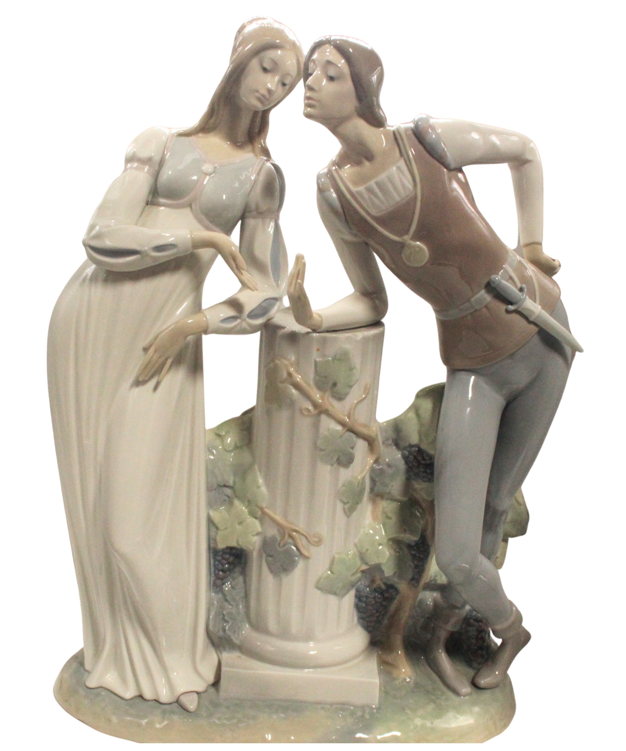 Lladro Romeo and Juliet Sculpture
