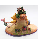 Walt Disney Showcase Collection Classic Pooh and Piglet "A Friendly thing to do"