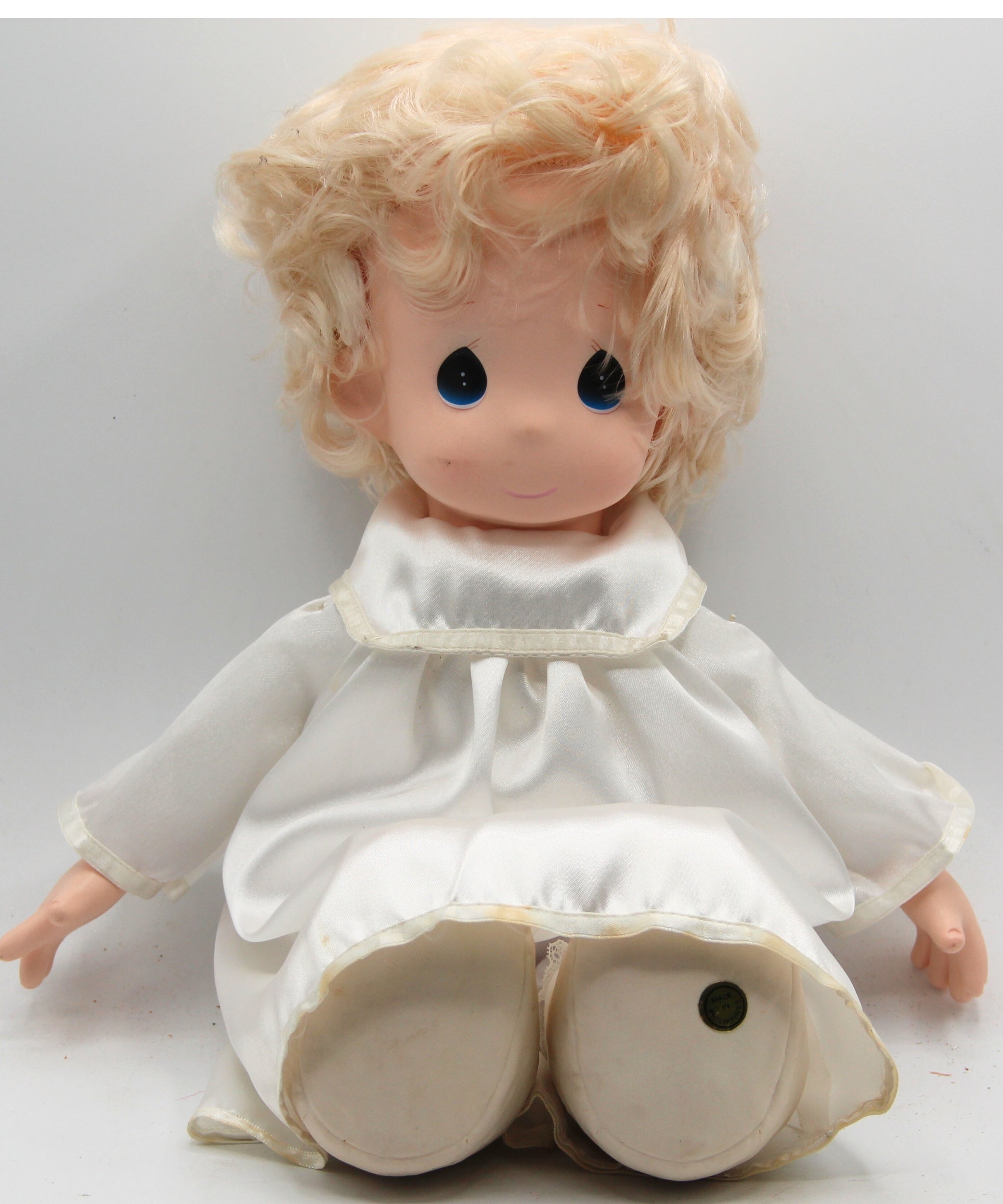 1994 Precious Moments Sandy Graduation Gown Doll