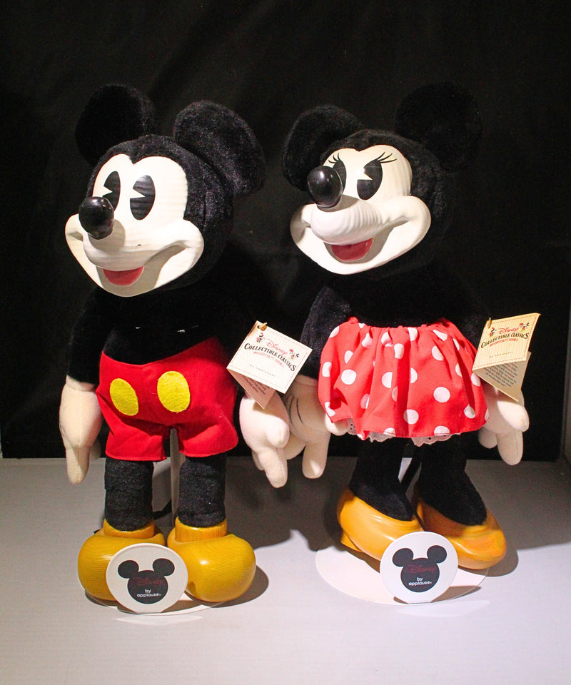 Disney Collectable Classics Mickey Mouse and Minnie Mouse | Woodsculpt Series