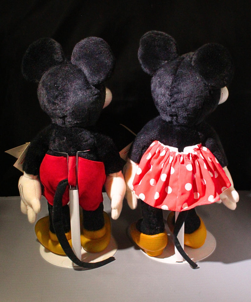 Disney Collectable Classics Mickey Mouse and Minnie Mouse | Woodsculpt Series