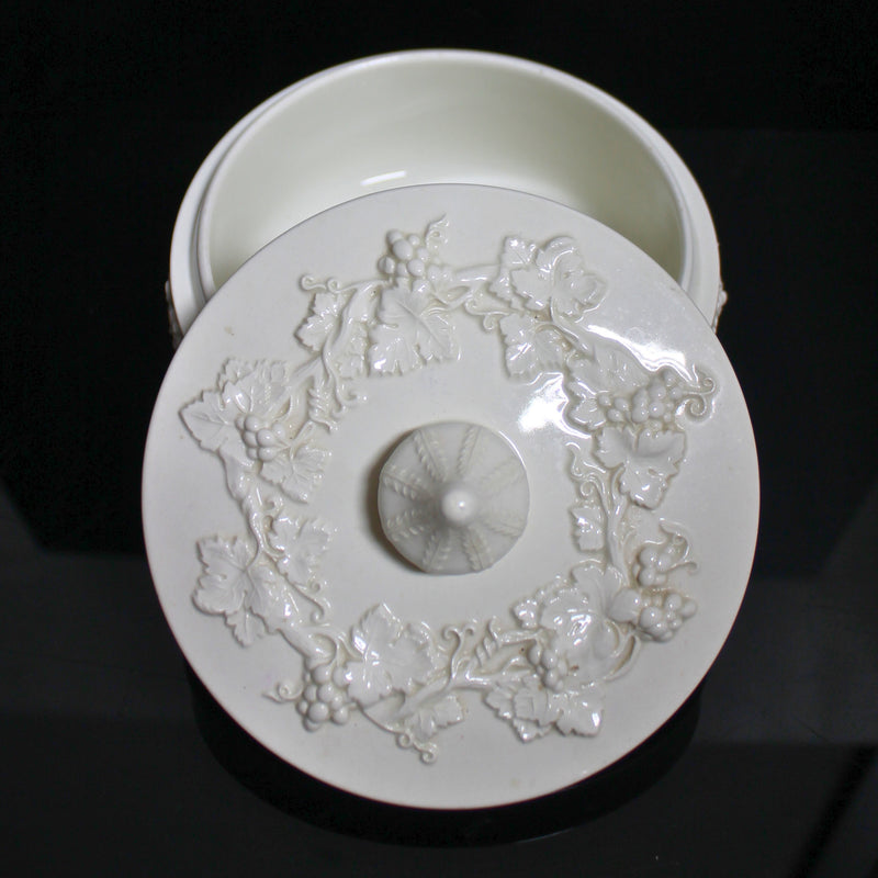 Wedgwood 5" Round White Queensware Trinket Box