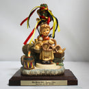 Hummel: 2004 Pretzel Girl Figurine