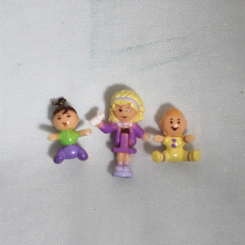Polly Pocket: Heart Shaped Compact Mini Doll House