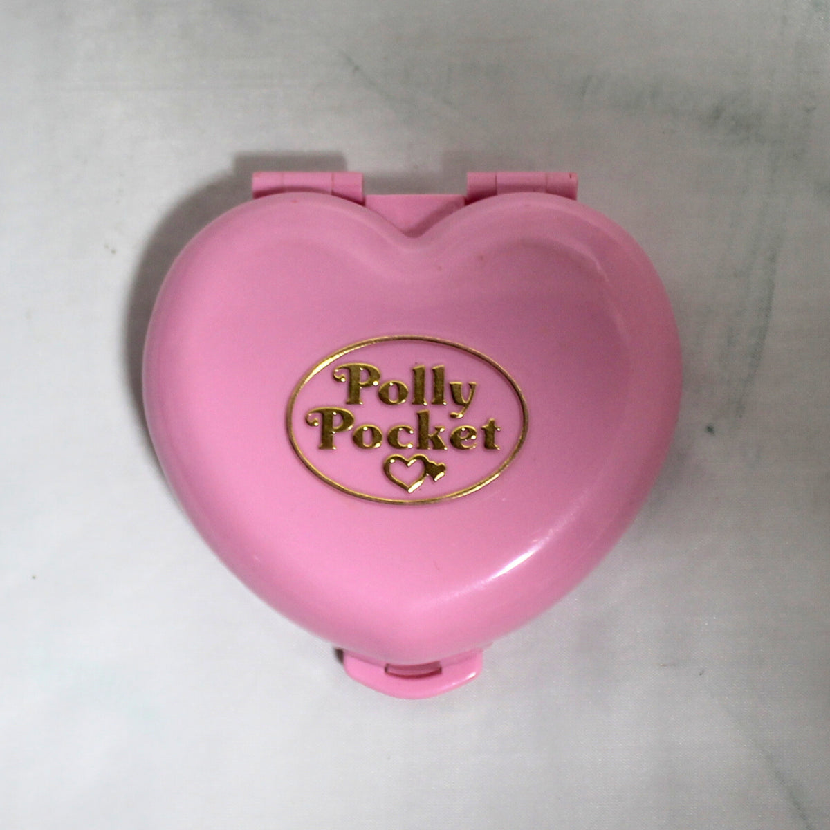 Polly Pocket: Heart Shaped Compact Mini Doll House