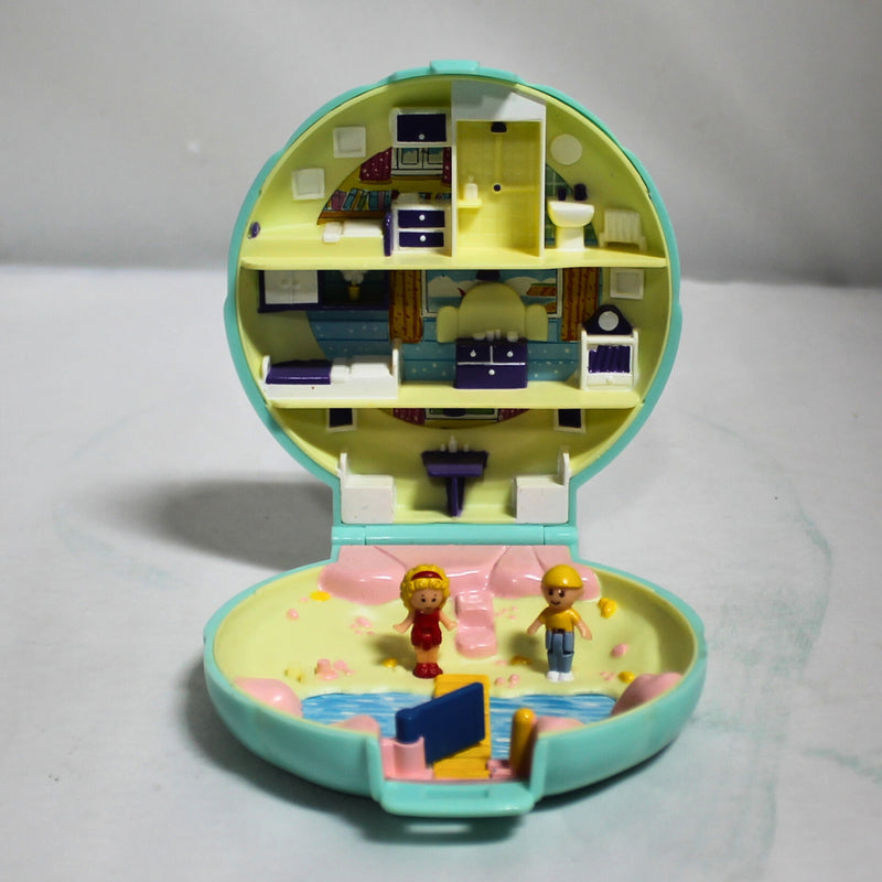 Polly Pocket Sea Shell Shaped Compact Mini Doll House | Beach House