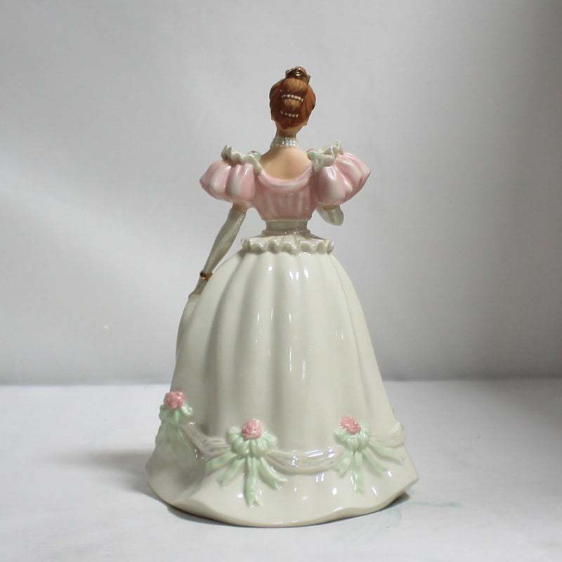 Lenox: Gala Fashion Figurine: Debutante Ball