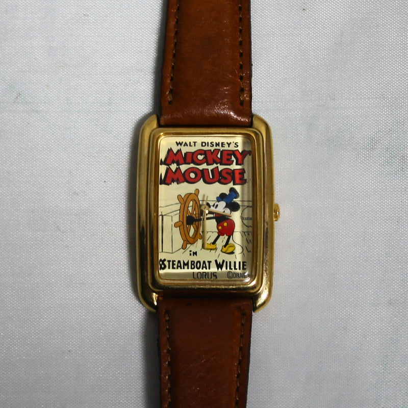 Lorus: Mickey Mouse Steamboat Willie Collectible Watch