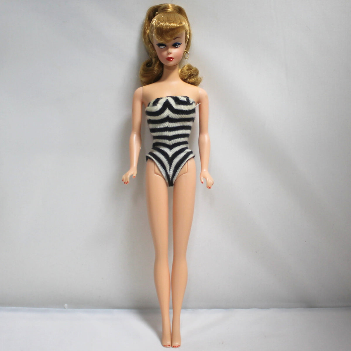 Barbie: 35th Anniversary Ponytail Barbie