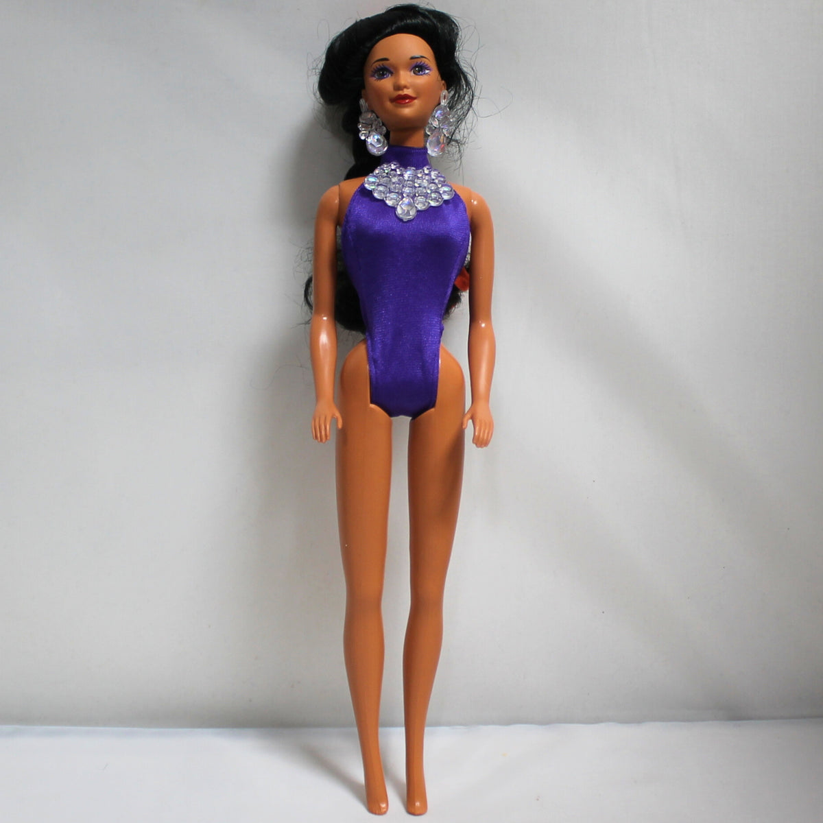 Lot of 3 Barbie Dolls: Chinese 11180, Kira 10956 & Japanese