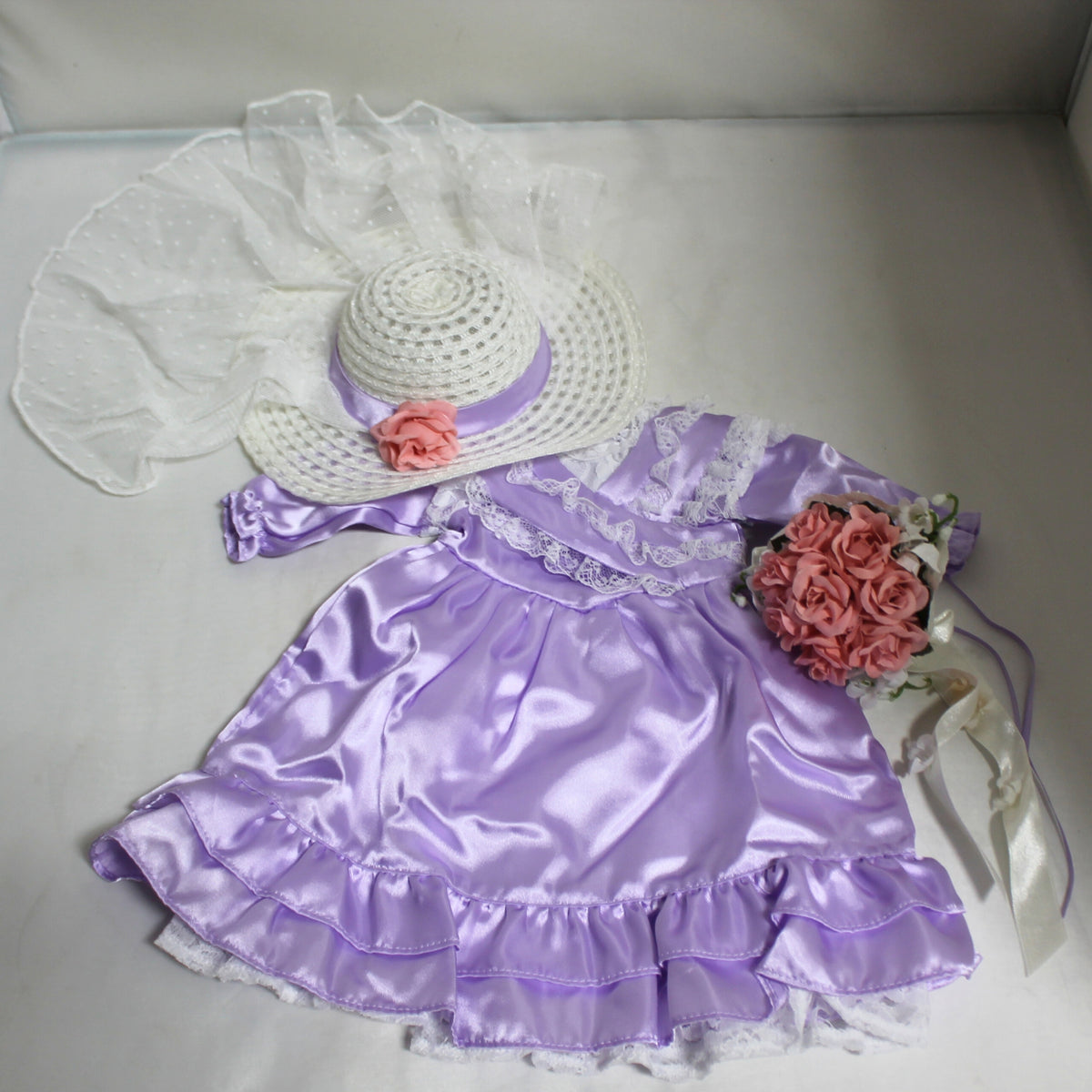 American Girl: Samantha's Bridesmaid Outfit American Girl: Samantha's Bridesmaid Outfit
