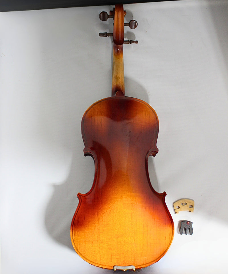 Antique Vintage Antonius Stradivarius Cremonensis Faciebat Anno 17 | worn