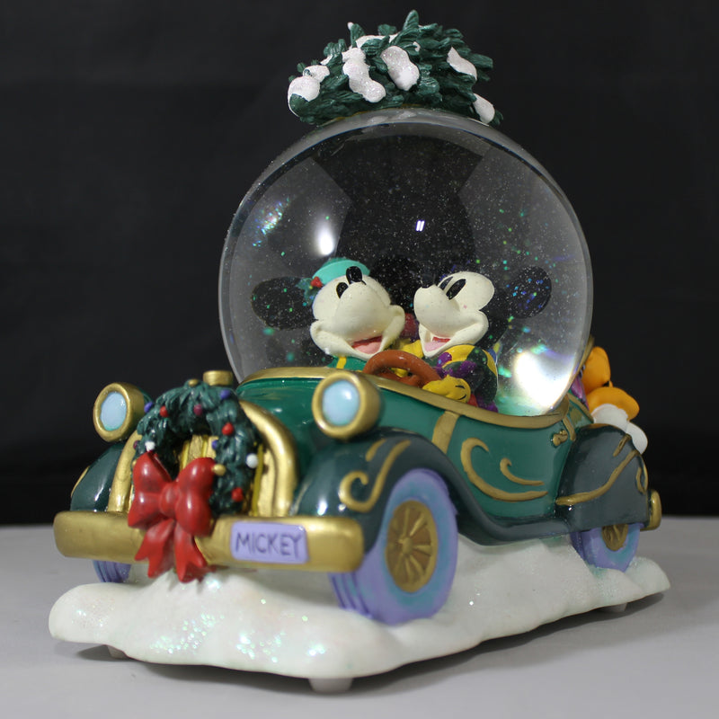 Disney's An Enchanted Christmas Musical Snow Globe