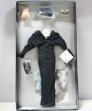 Lot of 2: Ashton Drake, Bolero and Jazz Note Clothes Sets